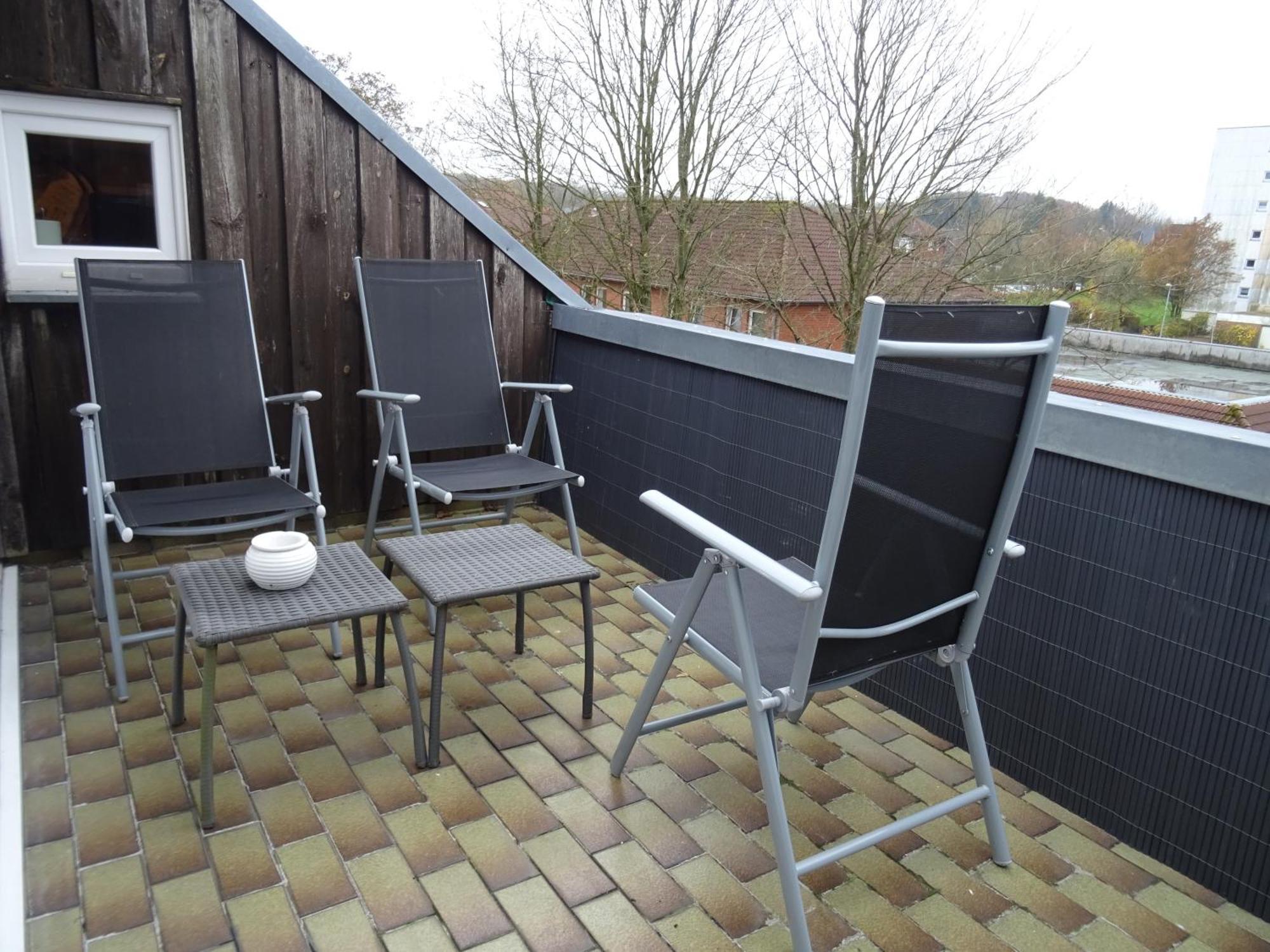 Ferienwohnung Am Marktplatz - Zentrale Lage Vor Den Toren Flensburgs, Mit Vollstaendiger Ausstattung Und Balkon Harreslev Eksteriør billede